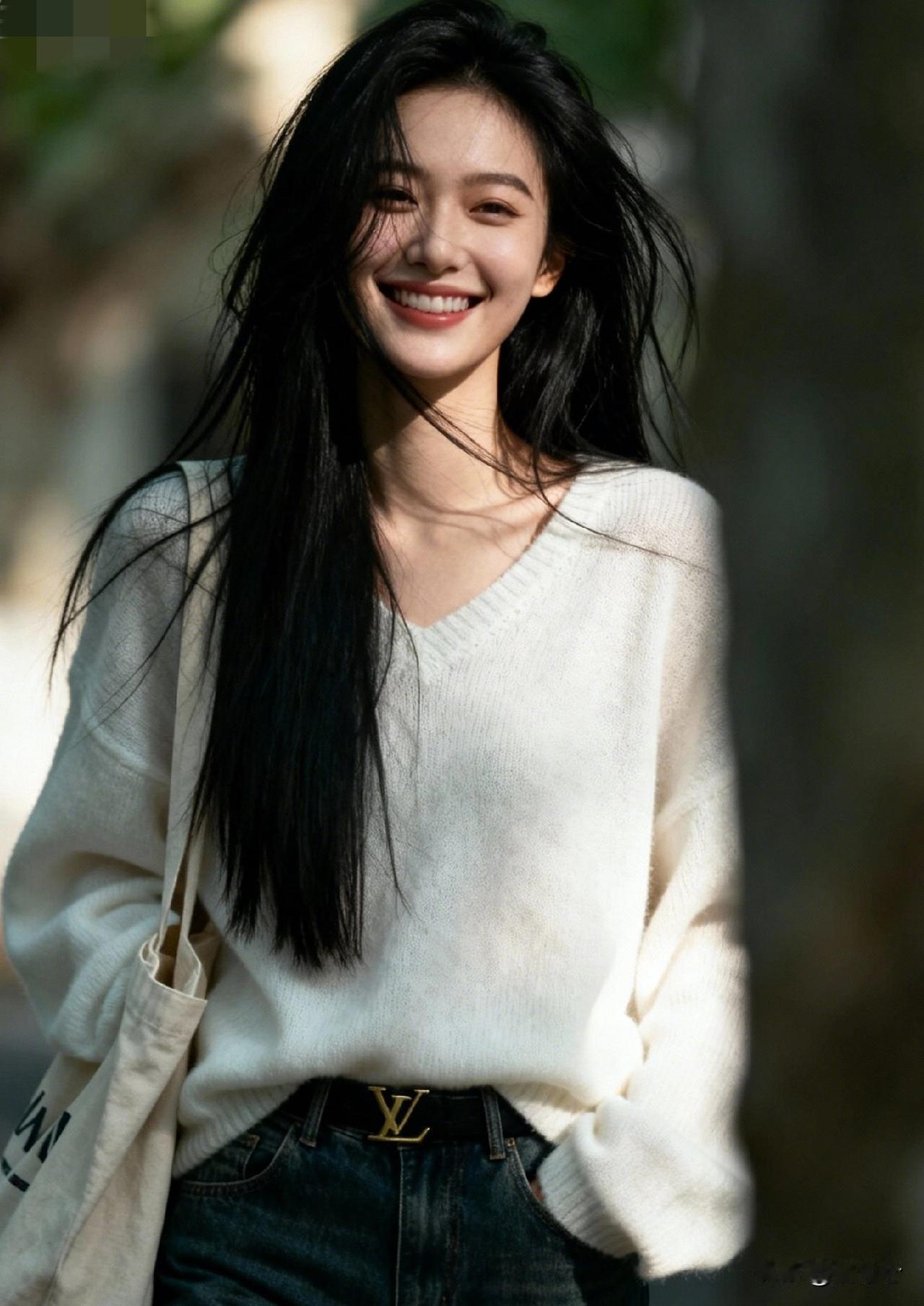 淡定从容，
活出真实的自我
 
别装了，
真的累。
 
不用踮脚，
迎合别人的眼