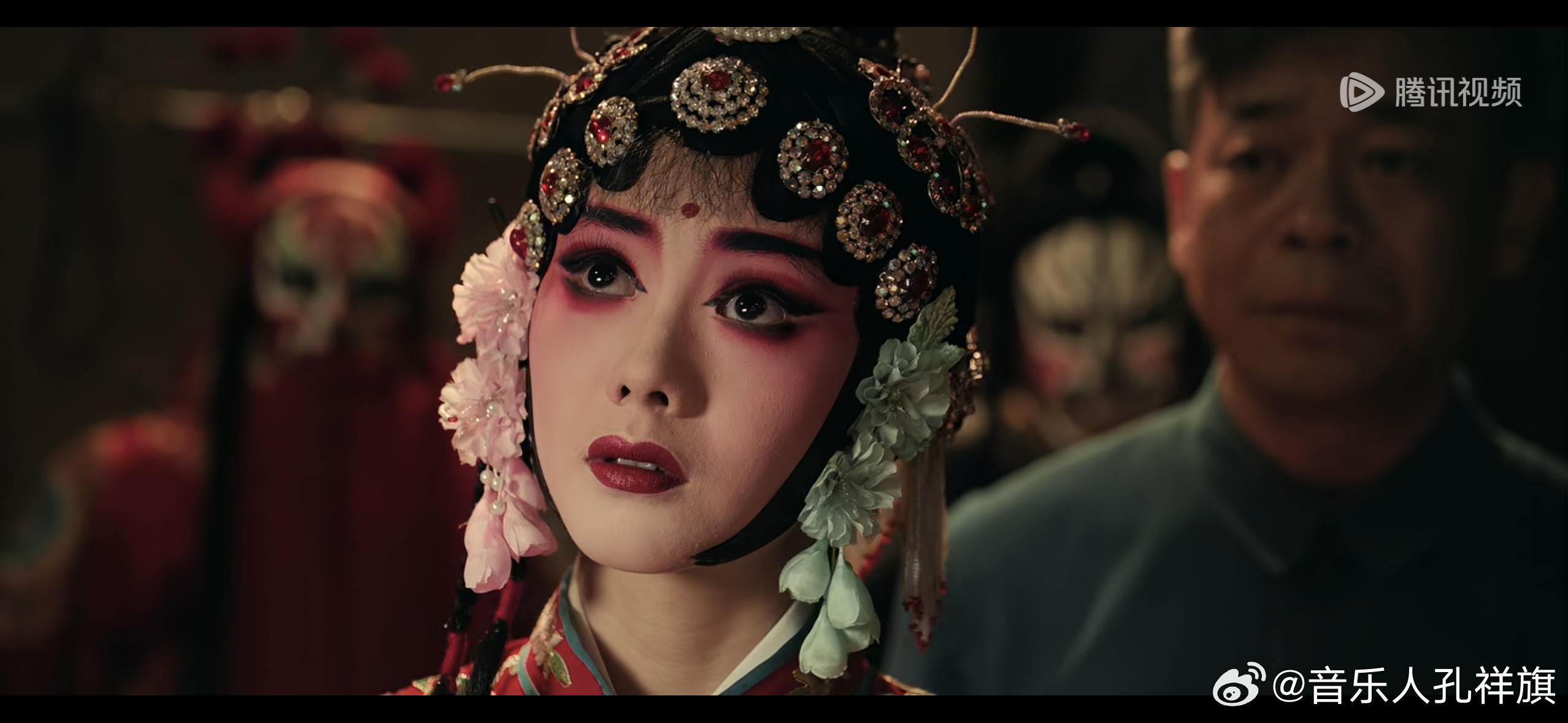 电视剧主角 演戏的最高境界不是演给人看是演给苍天看。 
