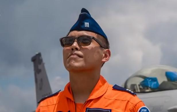 今年1月6日，台空军一架F-16型机在东部外海发生飞机安全事故，台军飞行员辛柏毅