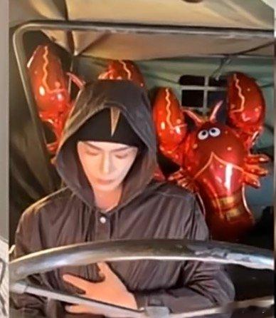 丁禹兮是不是吐了丁禹兮真不舒服了 丁禹兮真不舒服了，好像吐了南部档案到底播不播
