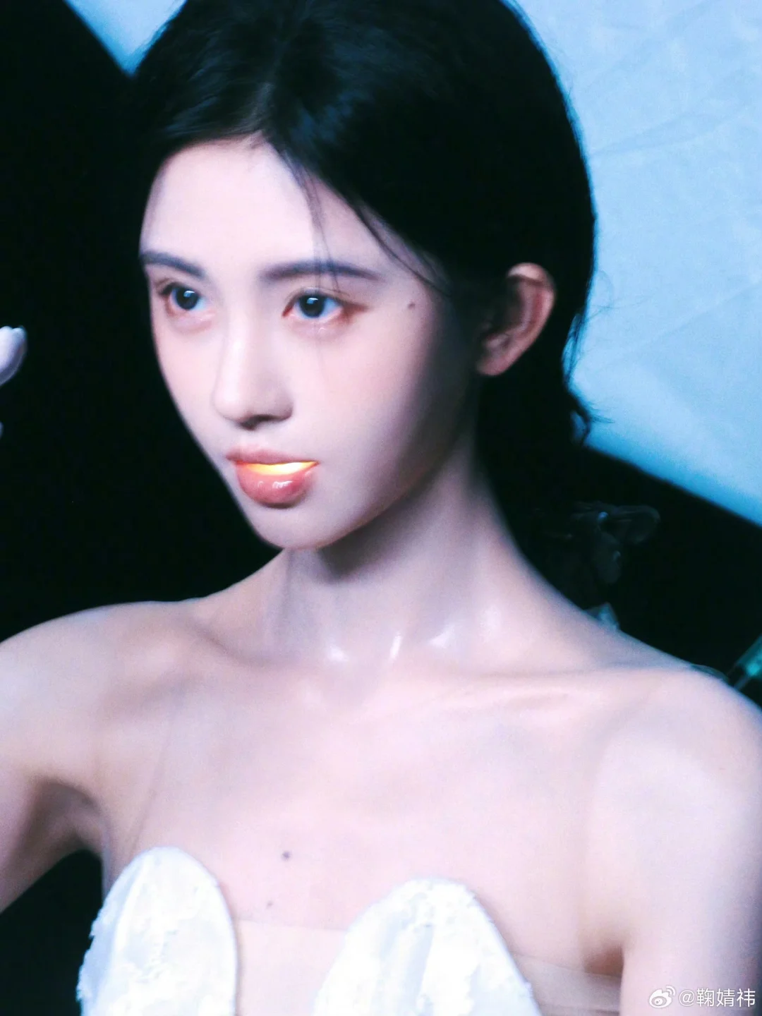 客观的、美丽的人鱼公主🧜🏻‍♀️