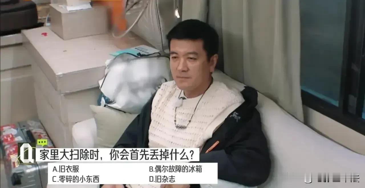 杨子被麦琳“打击”到以后，开始语无伦次话都不会说了，精心安排的剧本被天赋型选手麦