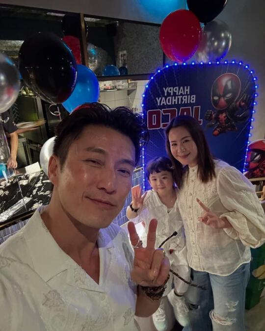 陈山聪晒合照为儿子庆祝生日，力破婚变传闻
