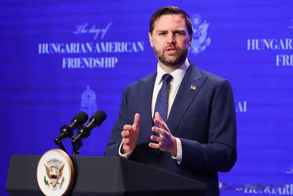 美以伊战争暂停，说明了什么？
一、特朗普没说谎，美国和伊朗确实在私下接触。
二、