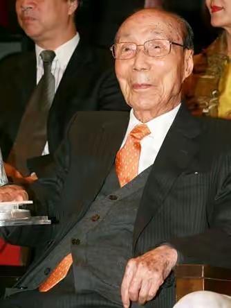 人老了才会明白：“不管你有多少钱，有多大的房，人老了，其实到了75岁左右，好日子