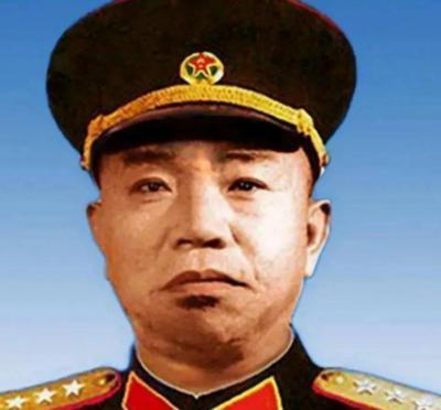 1968年，大将王树声在某机关单位食堂排队打饭，见一干部打了5份饭菜，顿感蹊跷。