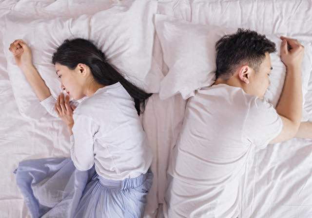 离婚越来越多，真是因为不爱了？