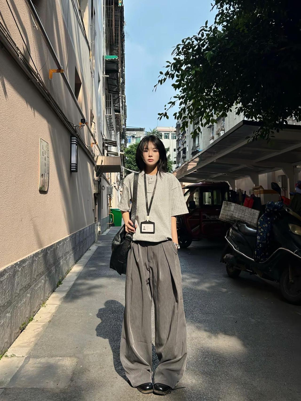 苦笑都不敢了，怕老天爷又觉得我欠收拾ootd日常 cleanfit
