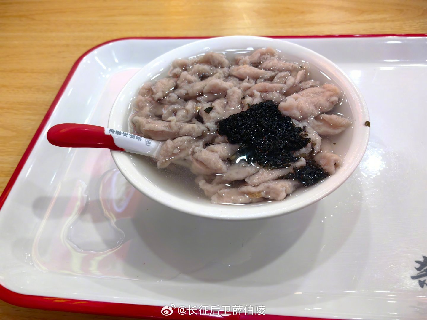 已经想好我的完美清明假期计划回家除了拜山就剩各种吃了