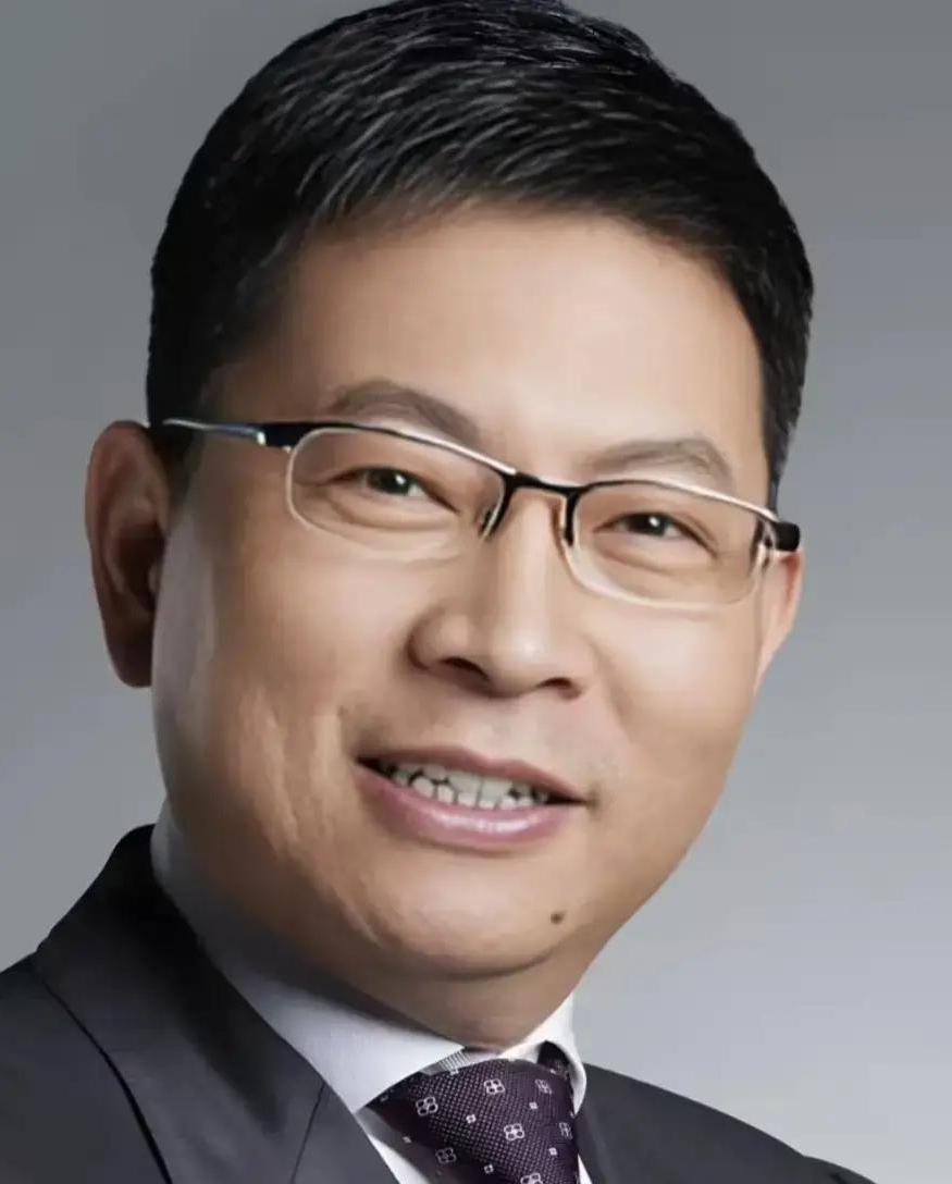 余承东：鸿蒙花了多少钱我不知道，但我记得很清楚，当时2019年5月16号，美国把