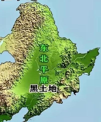 东北平原真是一块神奇的土地，自北向南约1000公里，东西约400公里，总面积大约
