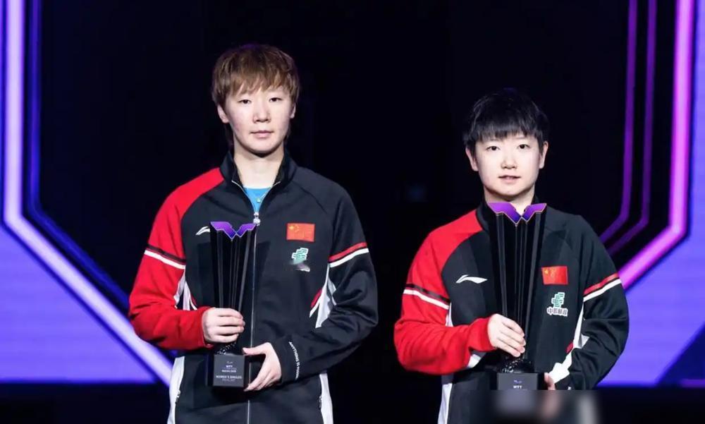 国乒地震了，全锦赛名单上孙颖莎王曼昱的名字直接被划掉，连省队都不打了，背后水深得