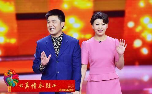 闫学晶，忆往昔，你是我们辽宁春晚的常客，看今朝，你只能靠边站了！怨谁，我只能说一