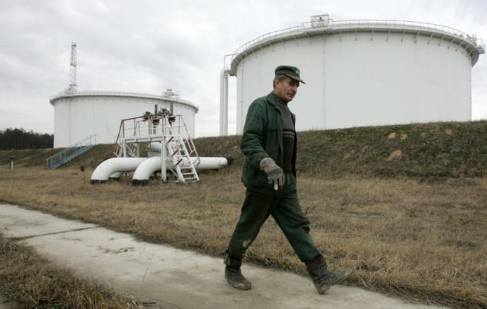 匈牙利赴乌委员会与基辅资助反对派一事。“友谊”输油管道局势
 
匈牙利负责评估“