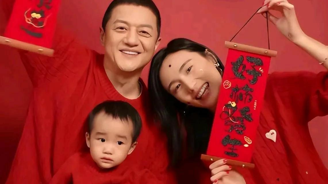 李亚鹏终究还是结束了第二段婚姻！！

海哈金喜用五年诠释了婚姻的复杂。当债务与缺