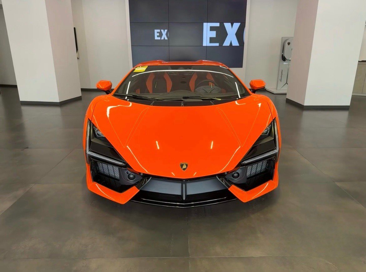 兰博基尼(lamborghini) 兰博基尼Revuelto Arancio A