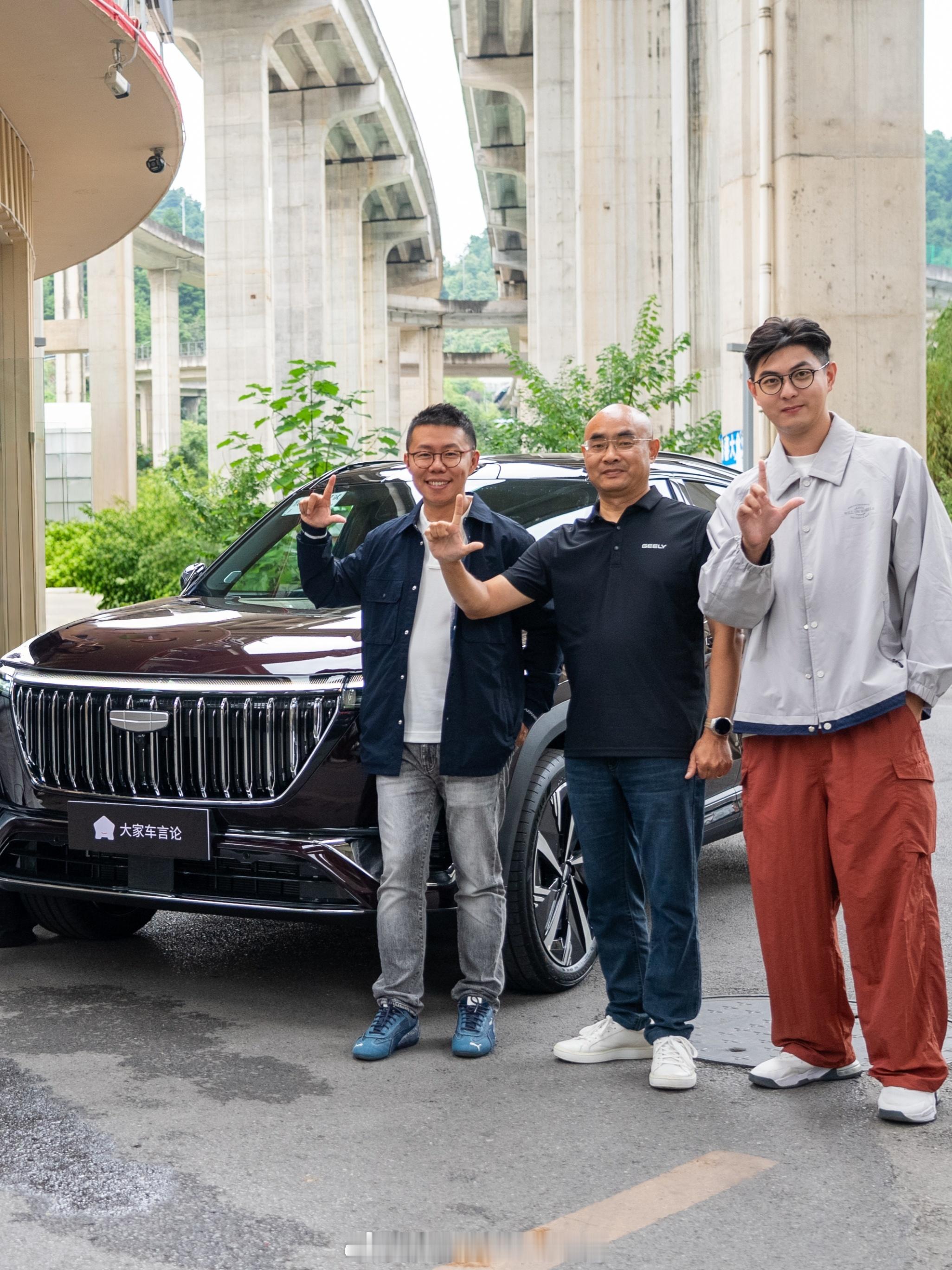 这次跟第四代吉利博越L的i-HEV（我理解为智能混动系统）的相处，体验，以及跟任