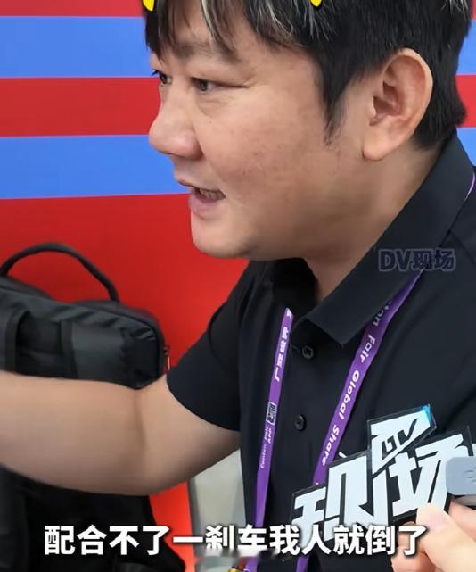 两轮电动车前两年疯狂炒作AI赋能今年的炒作主风向全面转向自动驾驶我只能说资本多少