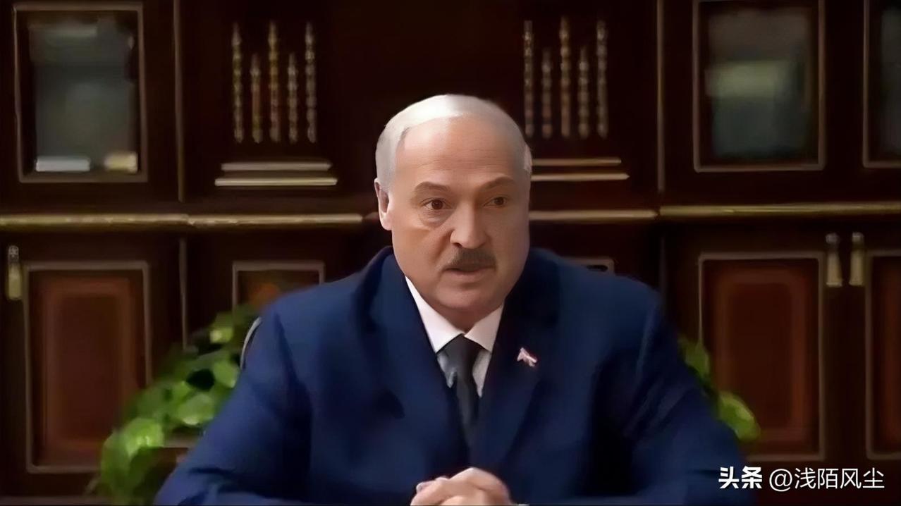 应朝方邀请，白俄罗斯总统卢卡申科于3月25日至26日对朝鲜进行正式访问。 ​​​