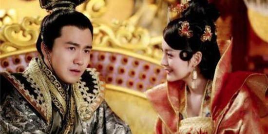 543年，高澄请李昌仪喝酒。李昌仪貌美如花，高澄心有杂念，动手动脚。李昌仪哭着跑