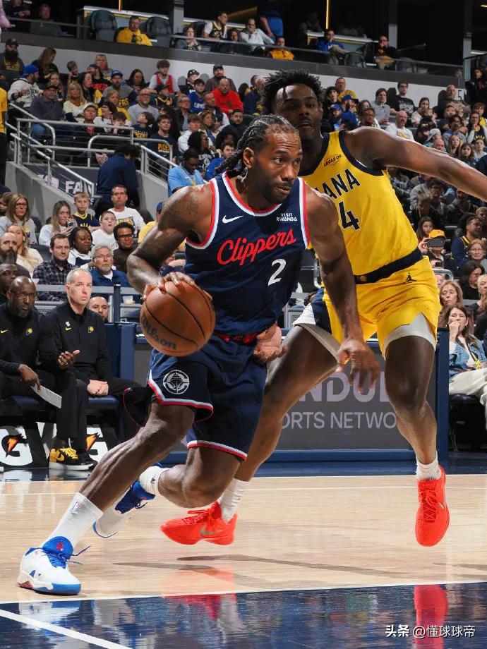 大开眼界了，0.4秒时间在NBA竟然可以打4个回合了！

在今天快船与步行者的比