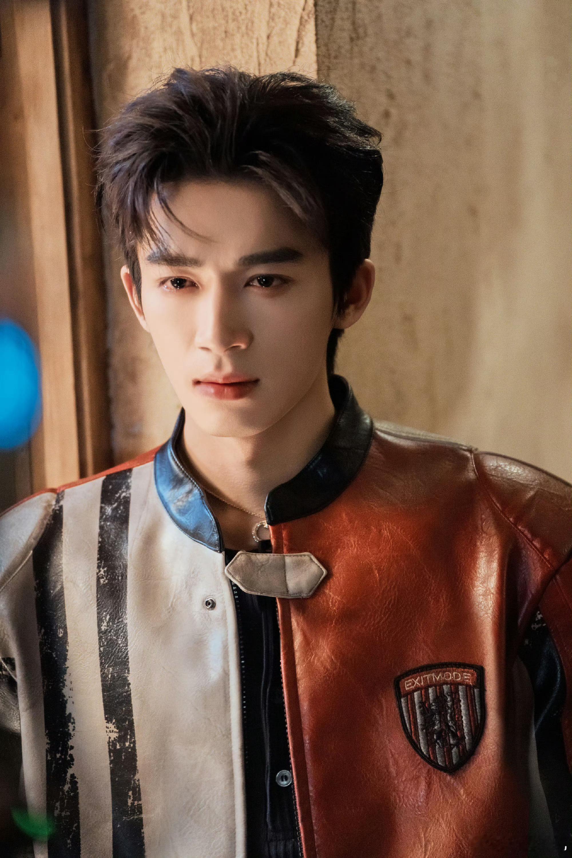 告白官宣王星越和邓恩熙演技好就是不一样，看得人脸红心跳的，王星越开头几秒就已经感