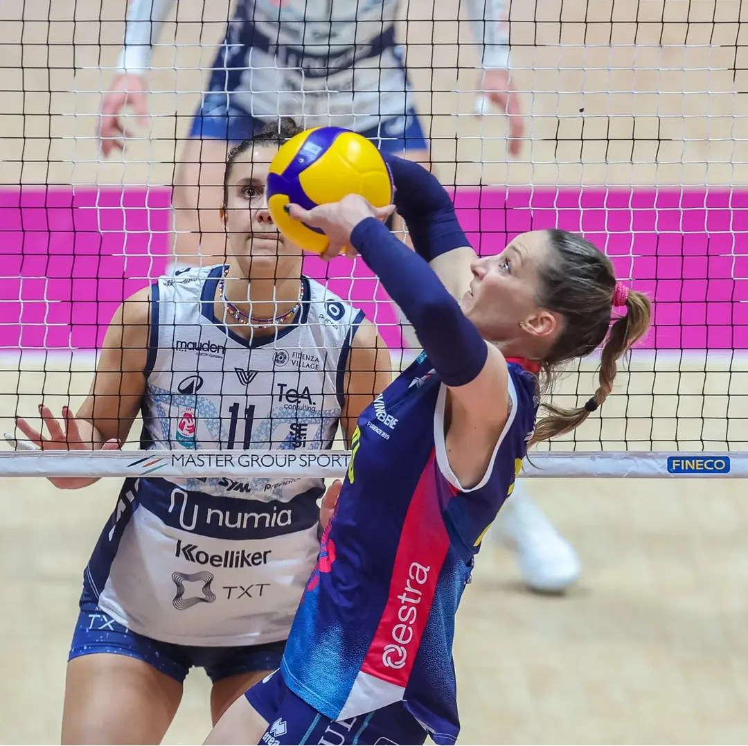 从来不持球的“瓜姐”，极有可能打到洛杉矶奥运会。 