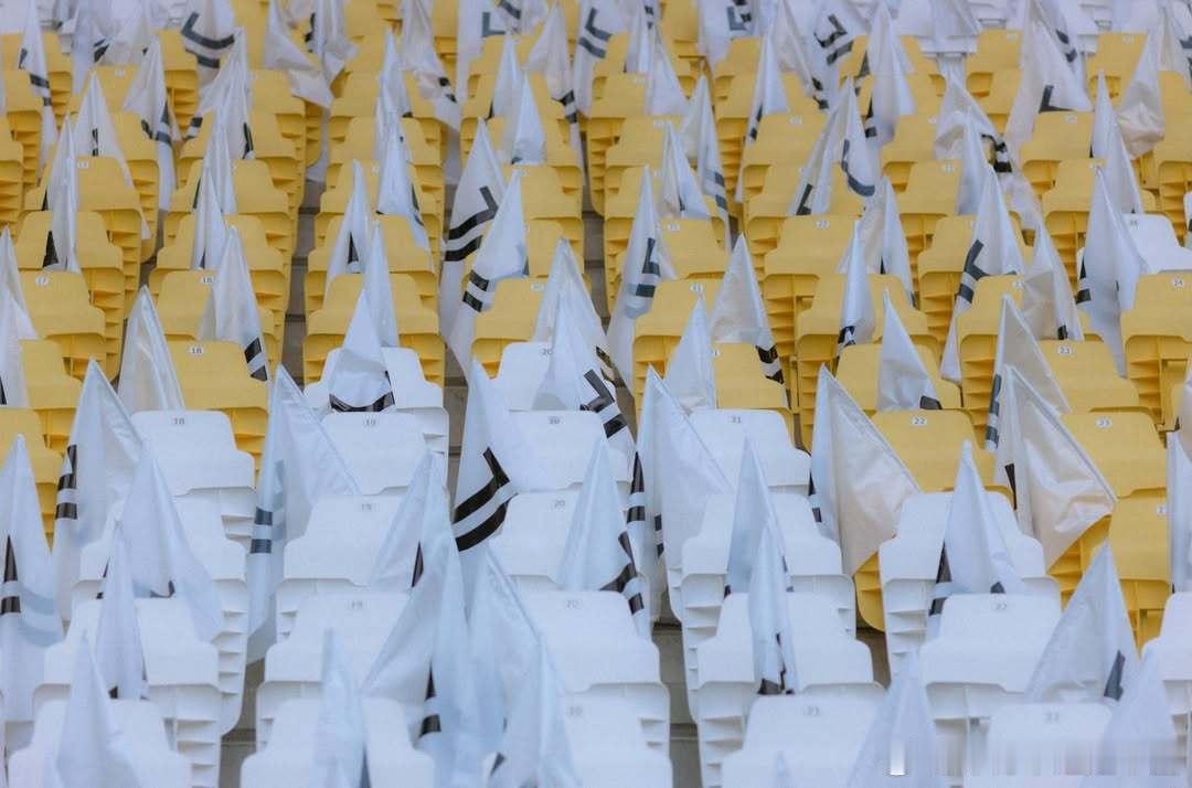 暂时安静的球场 🌙依旧承载着无数回忆 ⚪️⚫️FinoAllaFine 尤文图