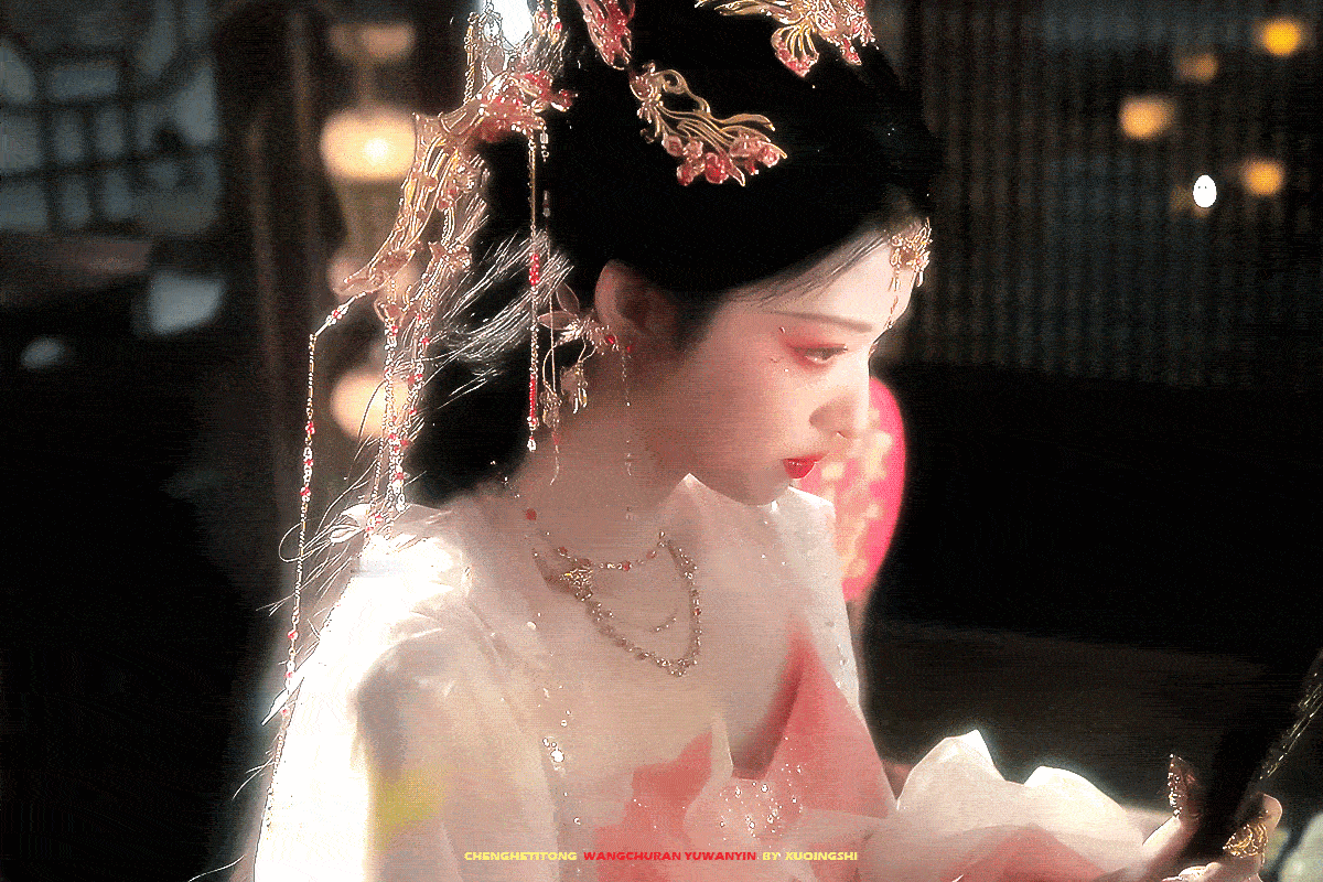 王楚然 夹冒烟了她这么美又这么好笑