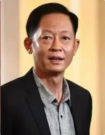 王志文说：“男人这辈子最值得骄傲的，不是睡过多少女人，而是能有一个女人，让他睡一