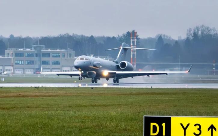 德国空军接收首架“飞马”侦察机
11日，一架以庞巴迪环球6000为基础平台的公务