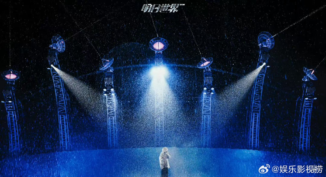 汪苏泷听到这个梆梆会梆梆给两拳耳机里是抒情金曲，现场是搞笑达人！汪苏泷随口说出梆