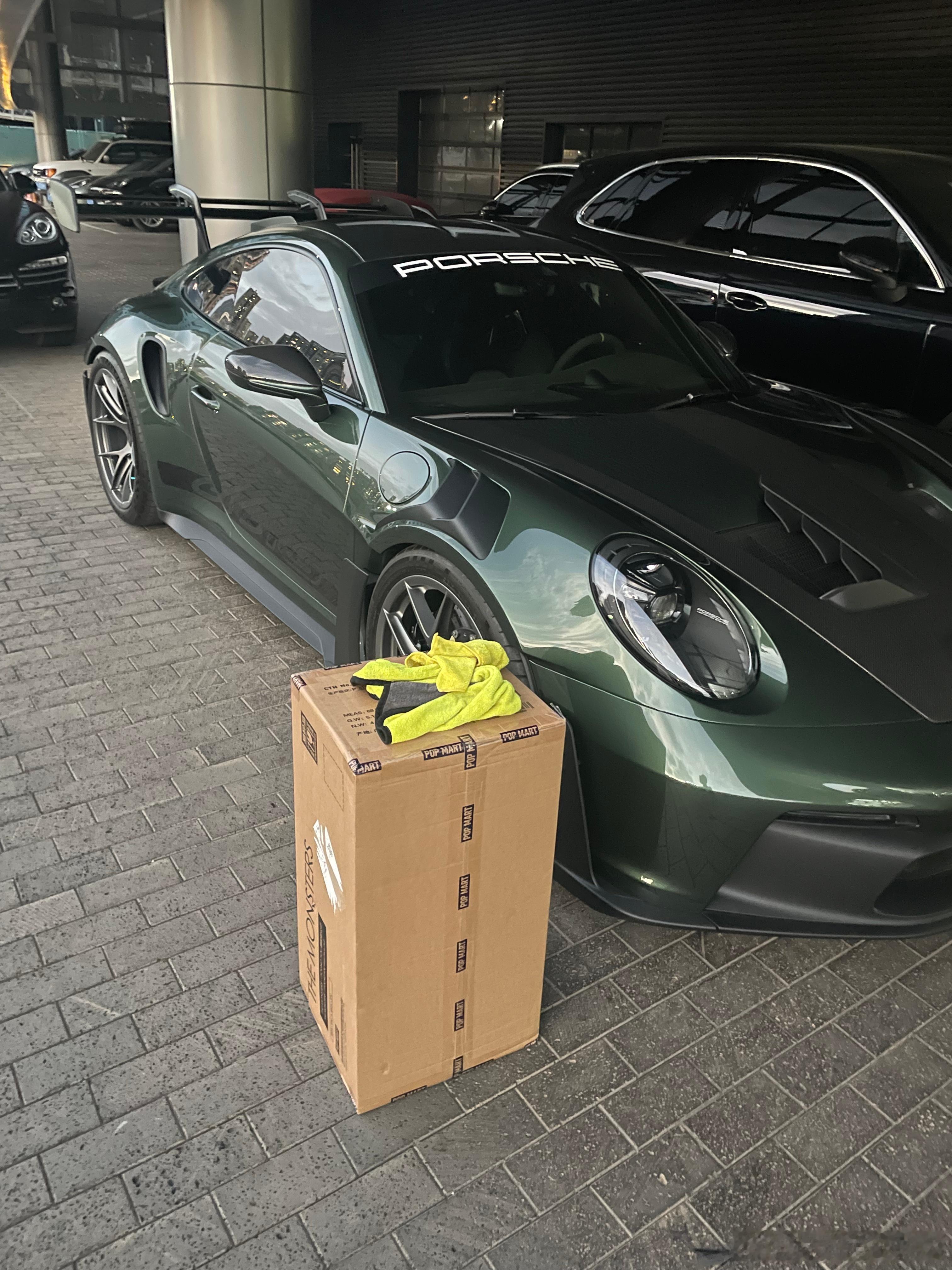 保时捷992 GT3 RS、欧规、PTS橡树绿、音响、碳陶、满配 ​​​