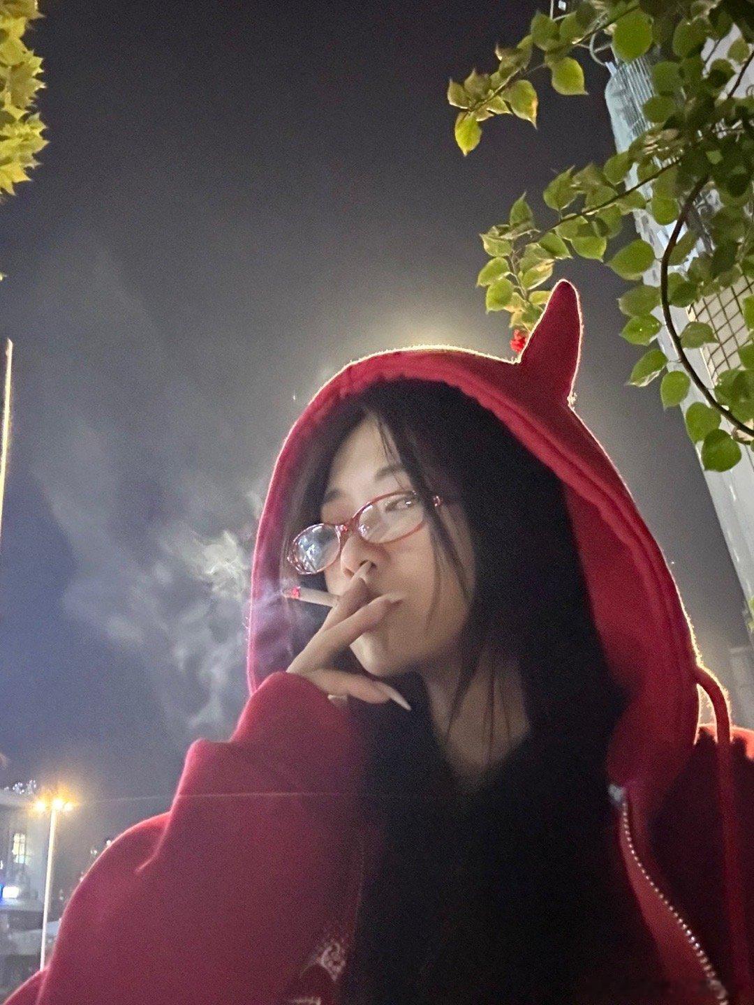 今天很开心 昨天也很开心 ​​​
