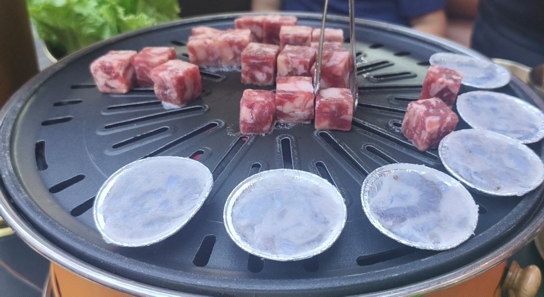 来烤肉  整起[干饭人][干饭人][干饭人][干饭人][干饭人]准备开吃！！！！