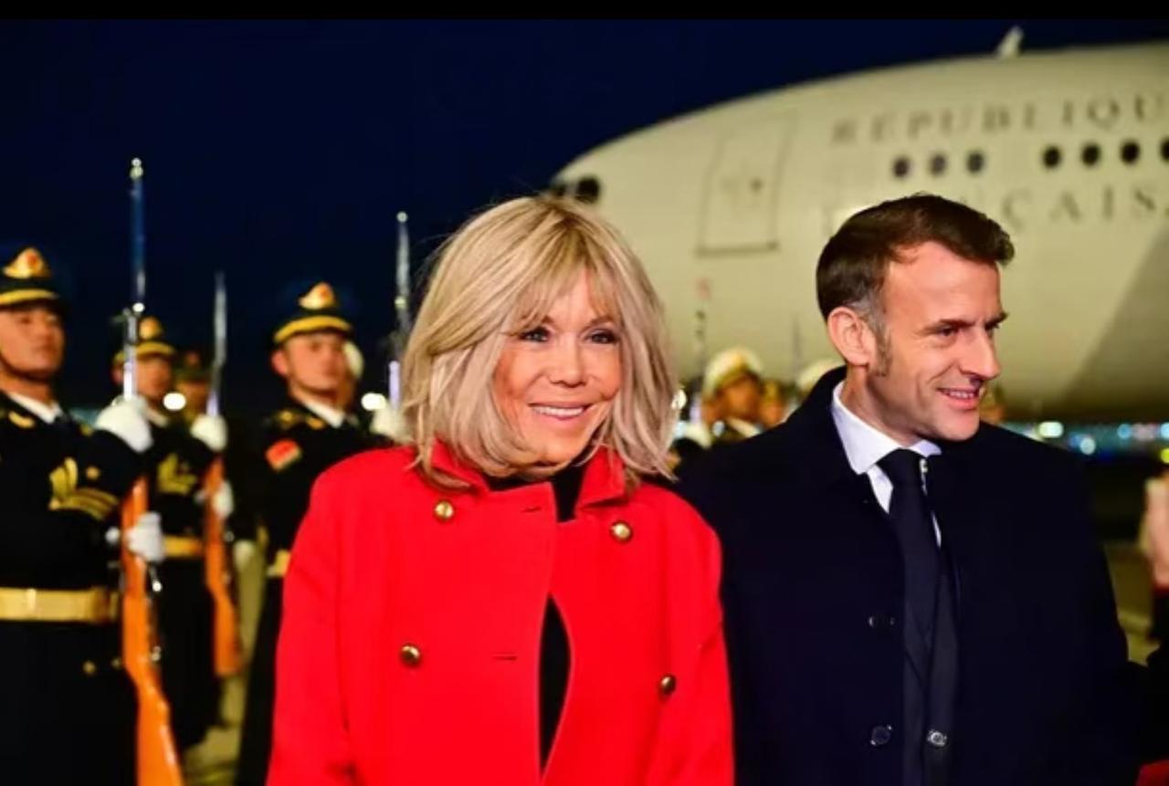 中方不给热脸了！
马克龙变脸后遗症！
​​中方这次的回应很平静。
马克龙来了，和