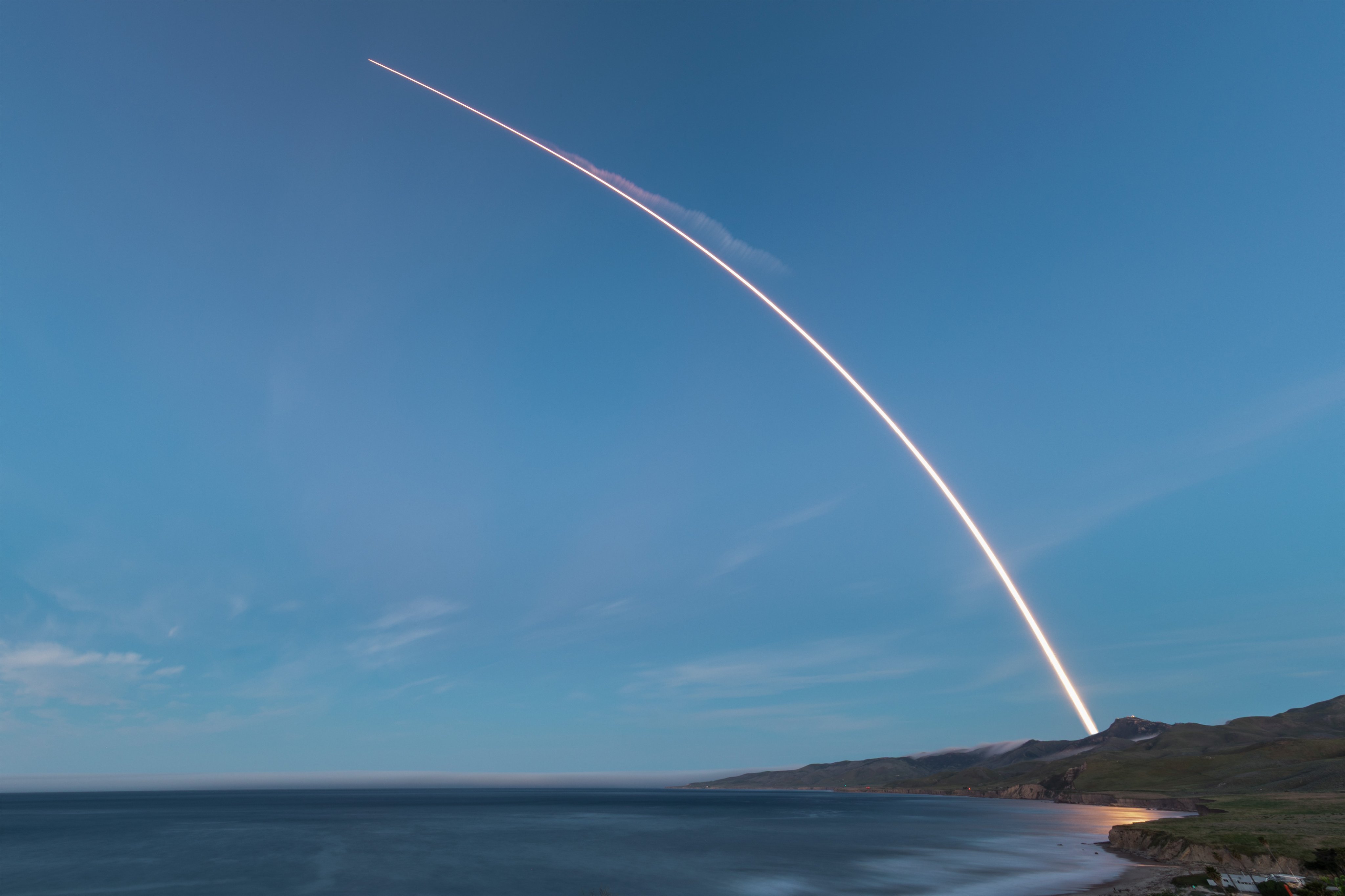 昨天22:17，SpaceX在范登堡太空军基地SLC-4E，使用Falcon 9