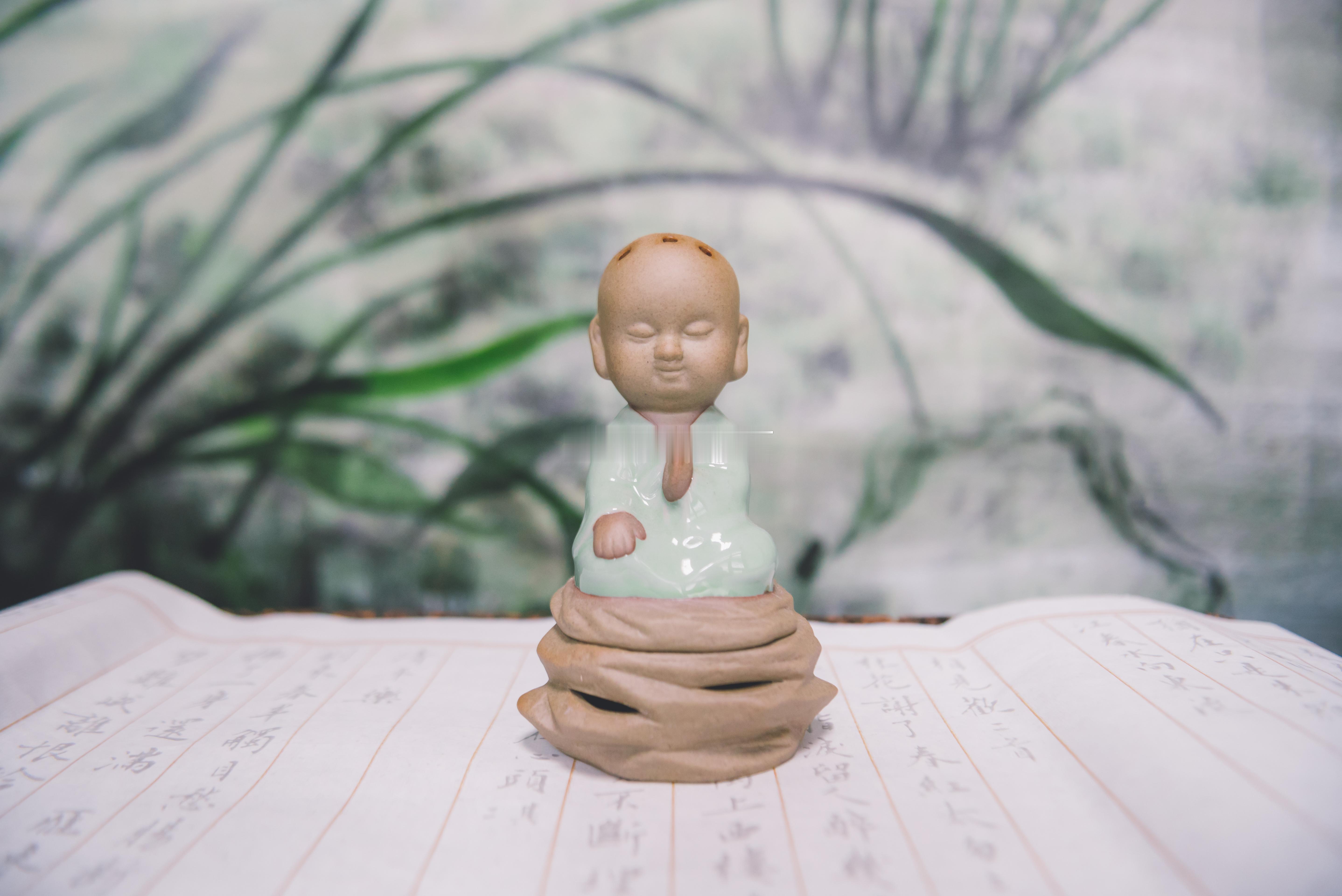 人世间一切都有定数，不必执着于某事，一切随缘🙏 ​​​