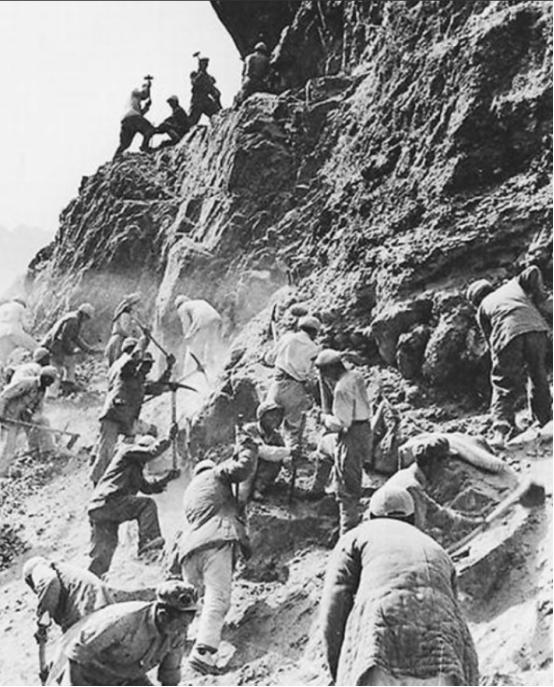 1962年，中印开战前，主席问张国华，要是打不过印度会怎样，张国华一时语塞，主席