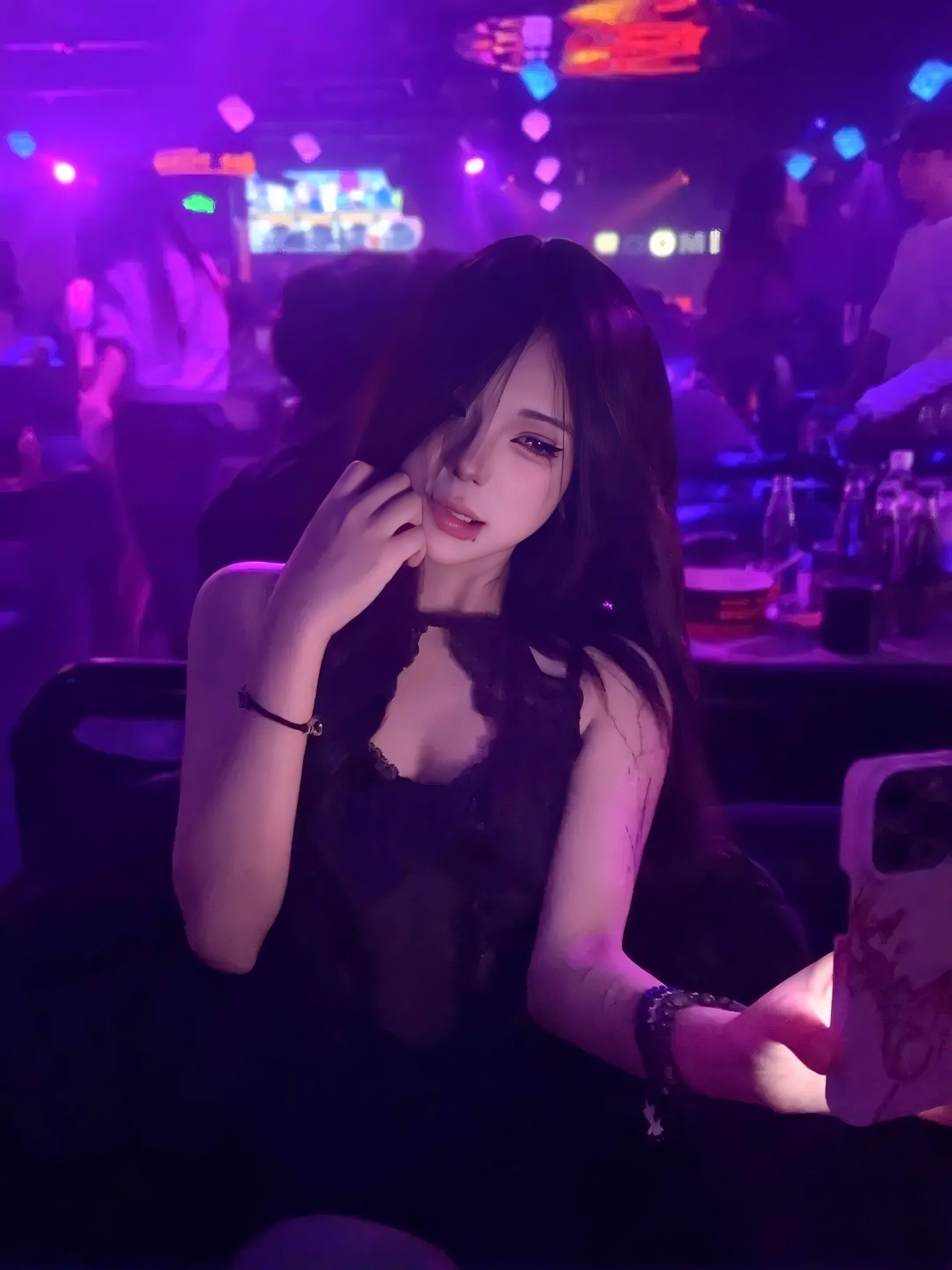 喝酒前无爱一身轻 喝酒后也许我命中注定情海中颠簸