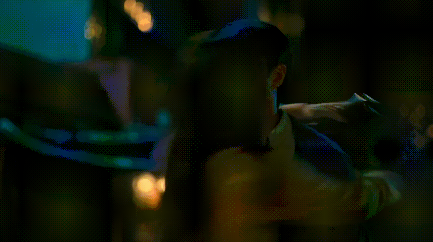 唐嫣曲梦美救英雄家人们！曲梦事了拂衣去的笑容太杀我了，明媚中带点小得意，完全不居