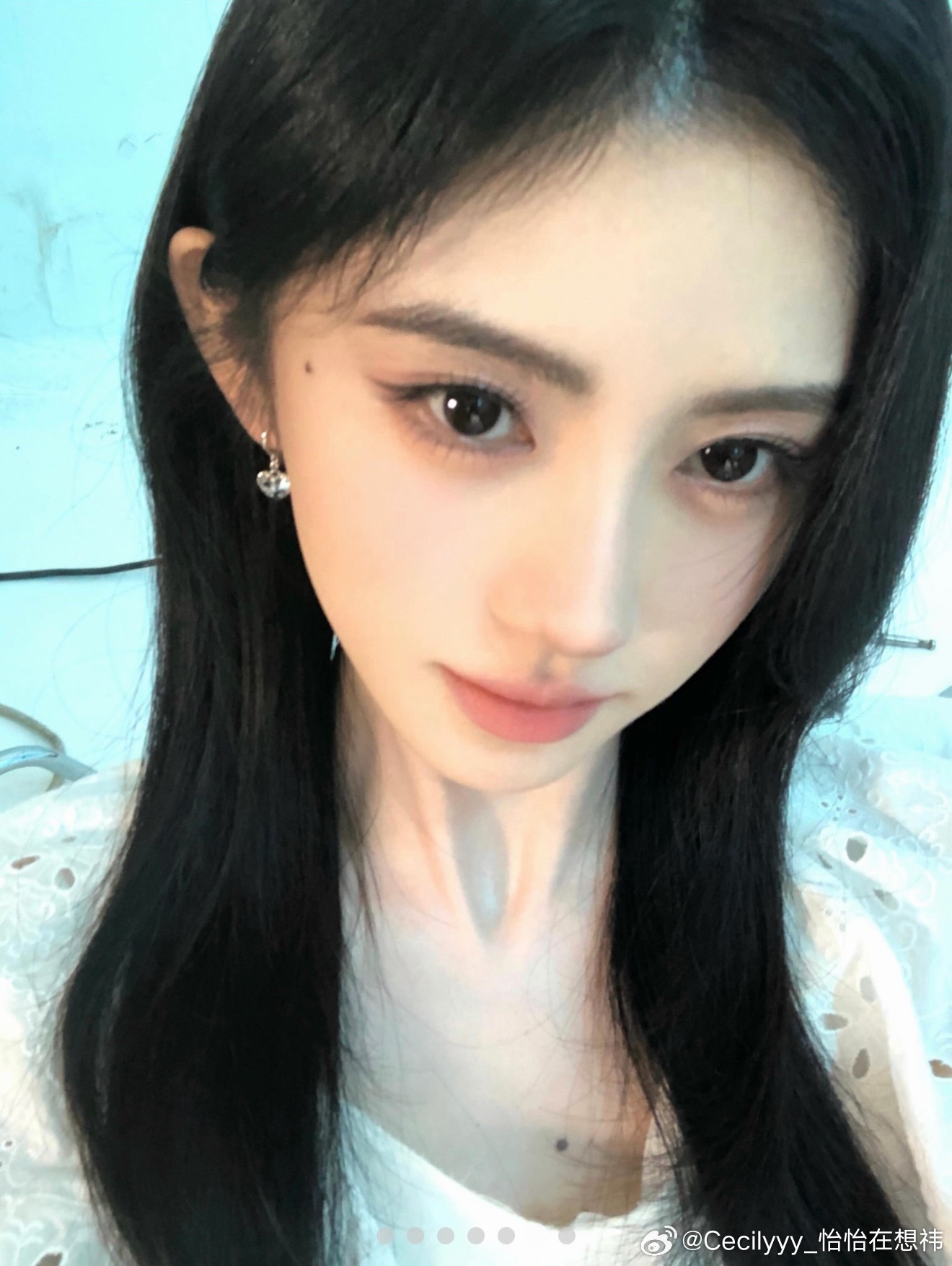 鞠婧祎*ins鞠婧祎ins更新  专栏 · 怡怡｜产出