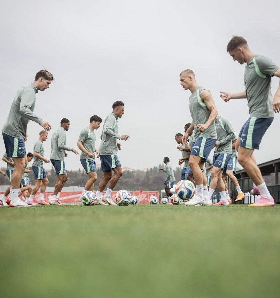 Planeta do Futebol援引ESPN报道，瑞士国家队在美国圣地亚哥的