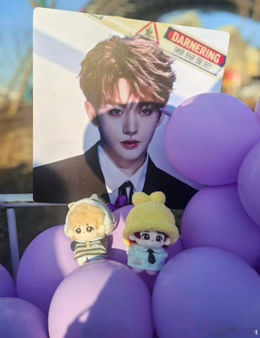 邓为哥哥又要见面啦，一大家人好幸福☺️！｜邓为 