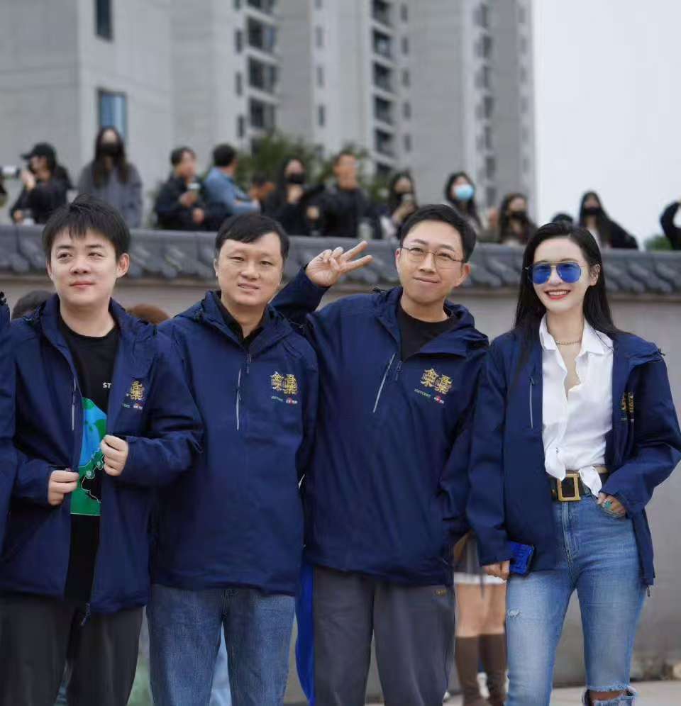 于正要继续独占鳌头金吾不禁开机图金吾不禁开机图，好，[可爱][可爱] ​​​