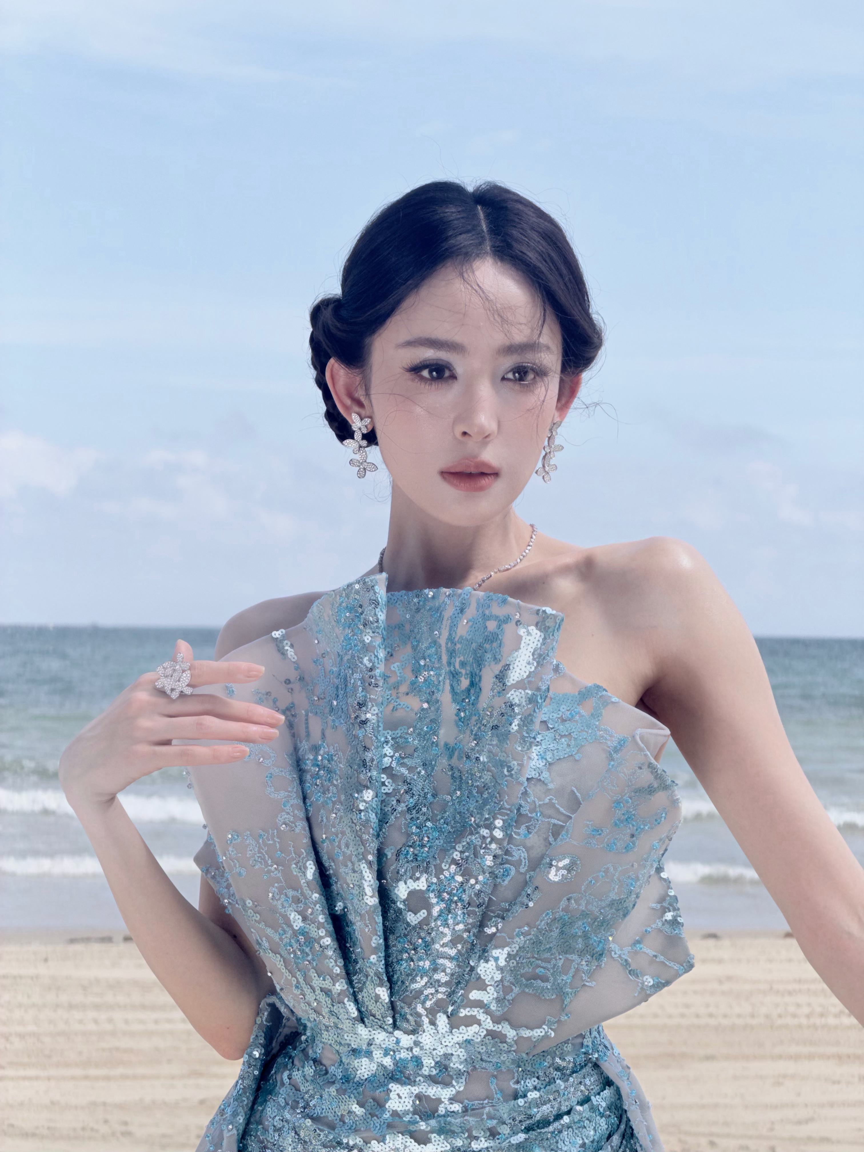 我给娜扎化的人鱼公主妆✨大师出妆 夏一秒上妆 美丽觉醒计划 专业视频创作季 💄
