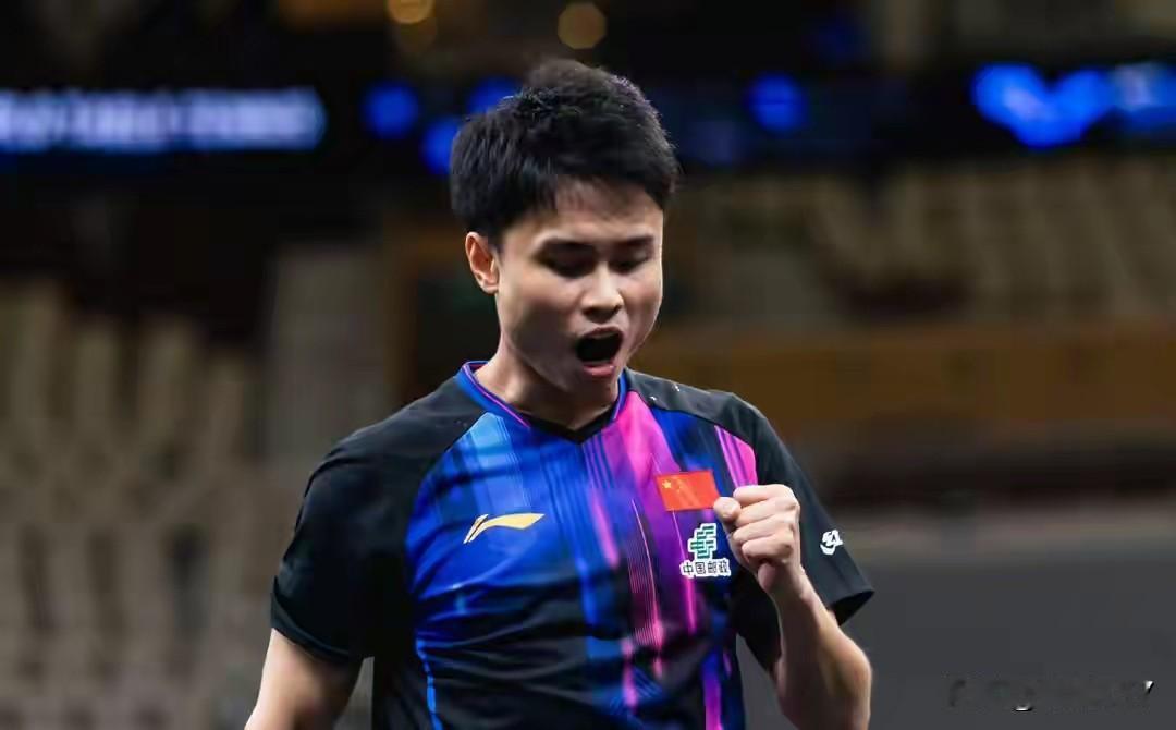 温瑞博和周启豪会师决赛，对王励勤来说是最大的礼物，但也不能高兴太早，国乒的危险也