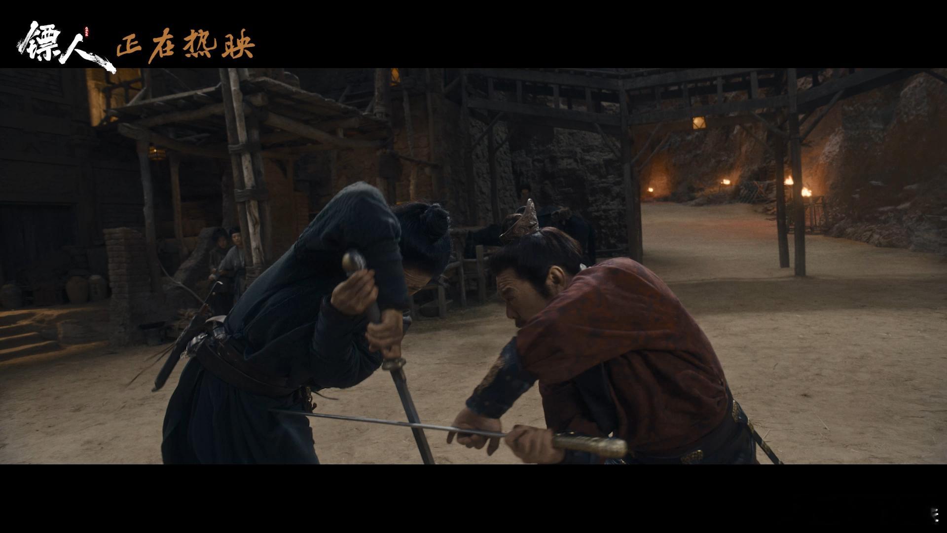 镖人实景镜头一眼惊艳 电影《镖人》真的值得走进影院去看！实景拍摄带来的视觉冲击力