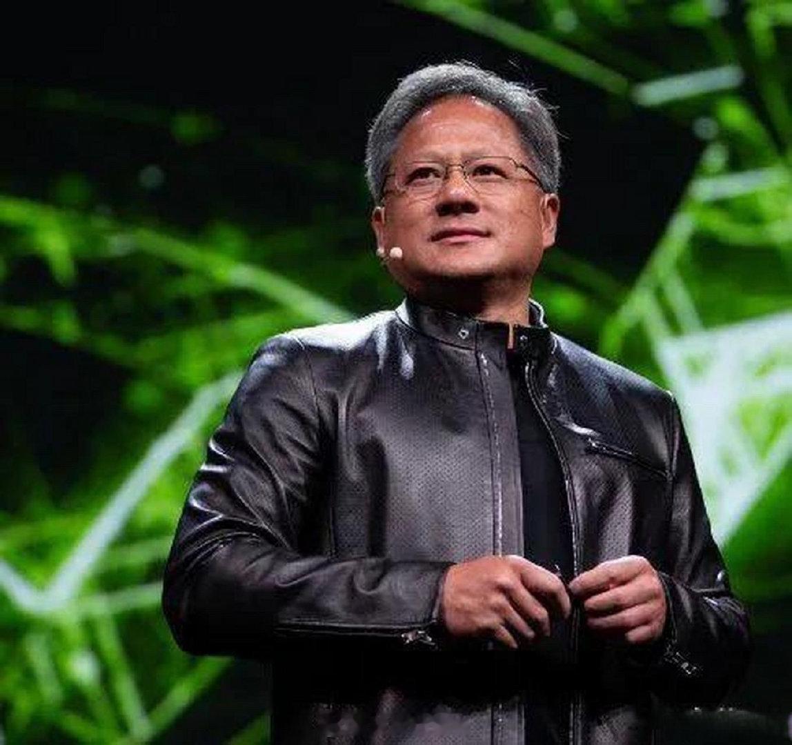 据外媒 Wccftech 消息，英伟达 CEO 黄仁勋在接受采访时反驳了一项 M