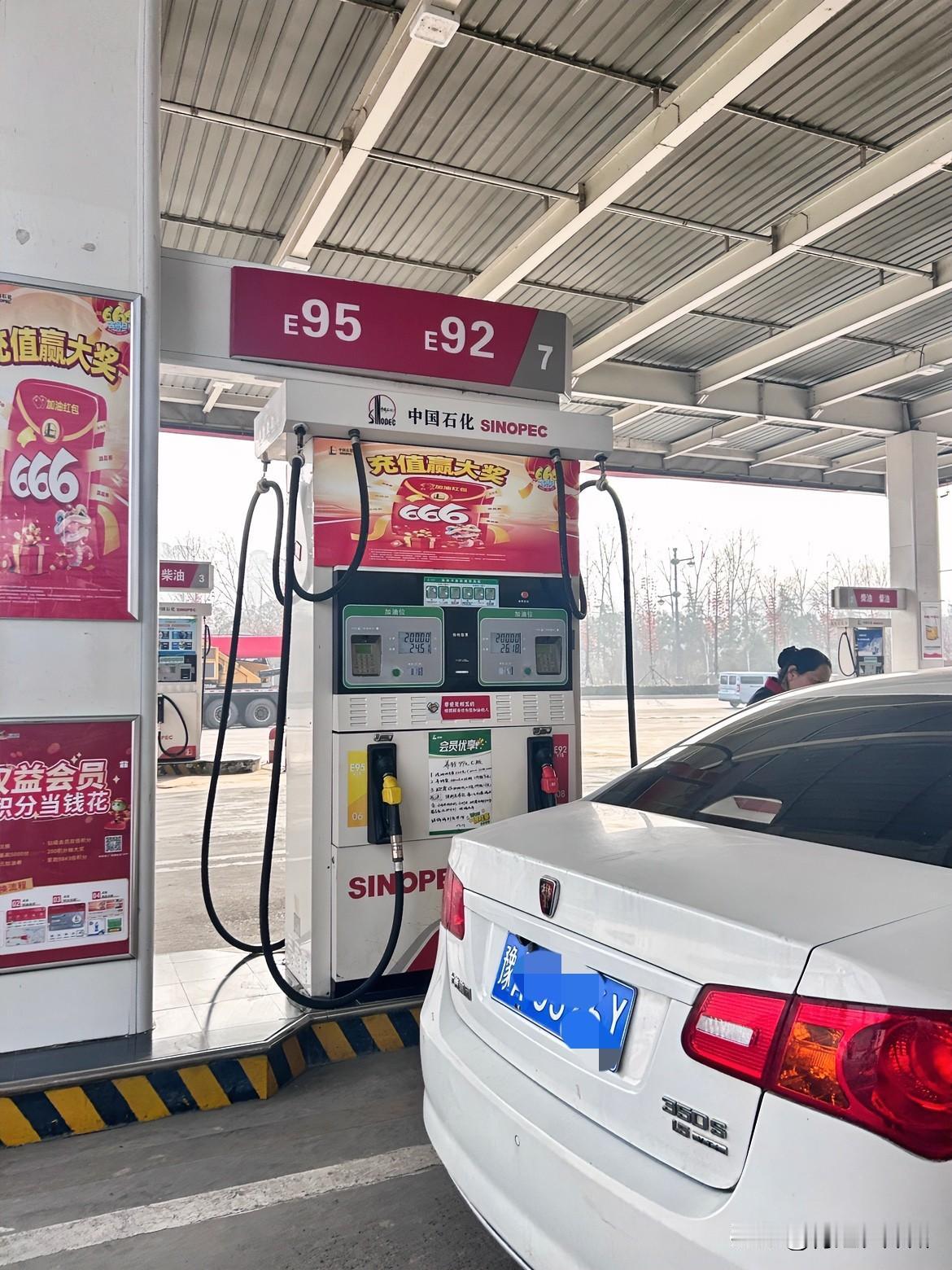 从今天过后，买油车的会不会羡慕买电车的呢？从早上一直到晚上，宣传疯了，过了今晚1